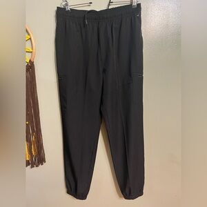 Gaiam  Voyager Cargo  Black Men's Jogger Pants L NWT